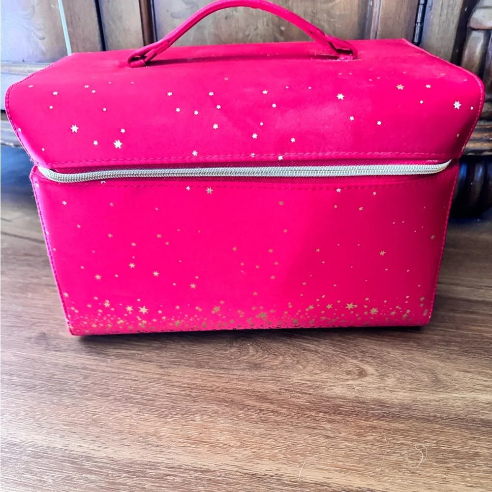 Estee Lauder Red Train Case Cosmetic Case with Gold Stars
